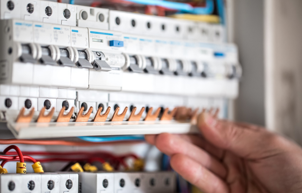 Circuit breaker in a medium-voltage panel – SKS Elektroanlagenbau